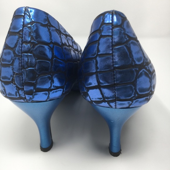 Lunnah Bella shoe Royal Blue Croco 2.5 Inches Heel - Picture 8 of 16